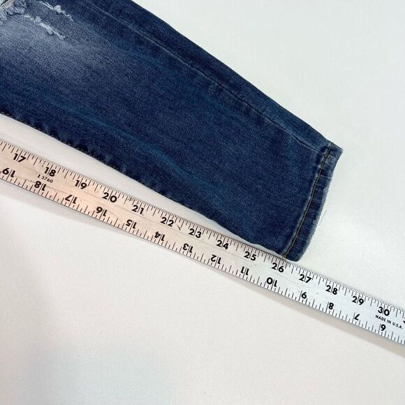 Judy Blue Los Angeles Jeans Womens 13/31 Blue Dark-Wash Relaxed Fit Distressed - Picture 5 of 10